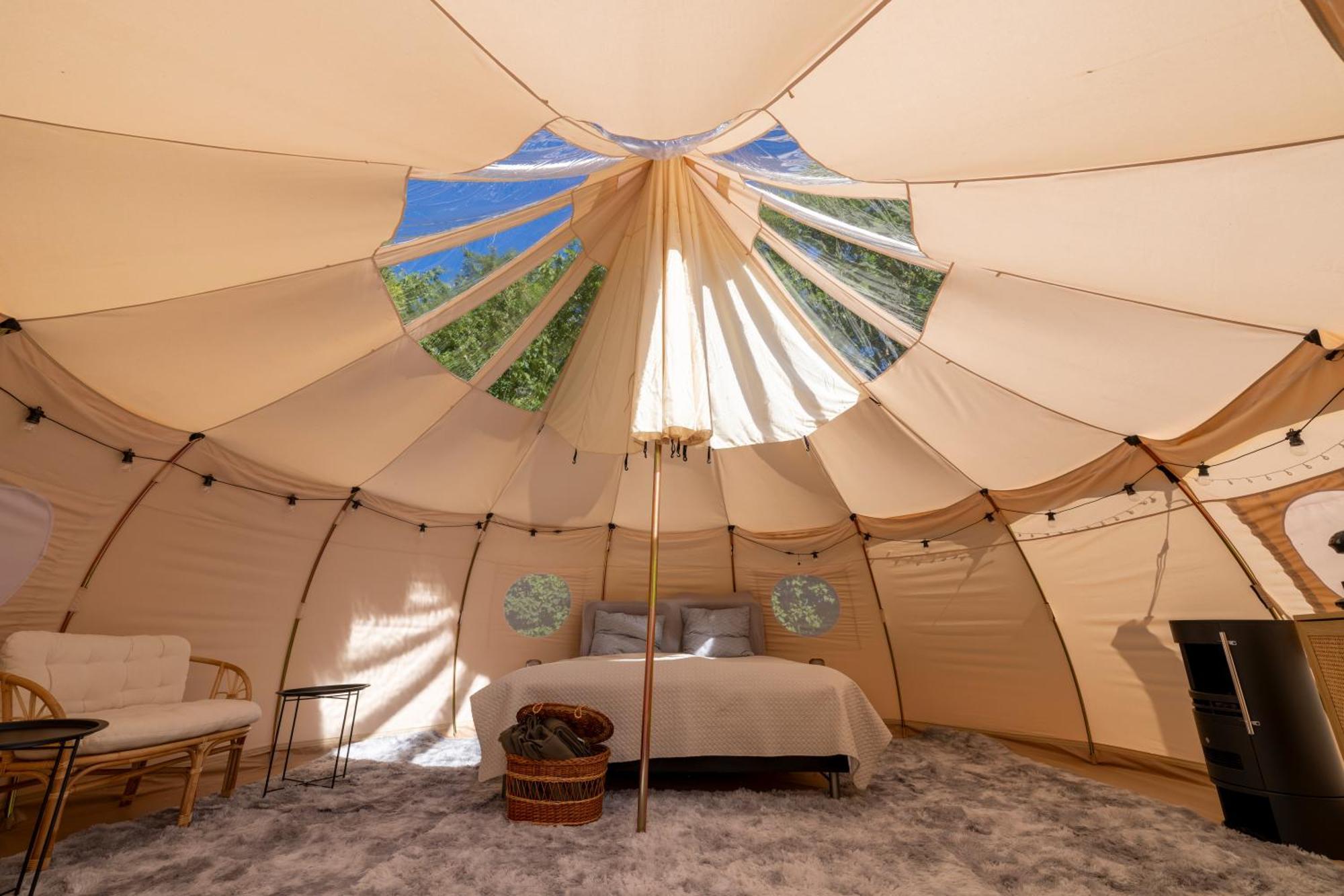 Hotel Holmegaard Vin Og Glamping Dannemare Esterno foto